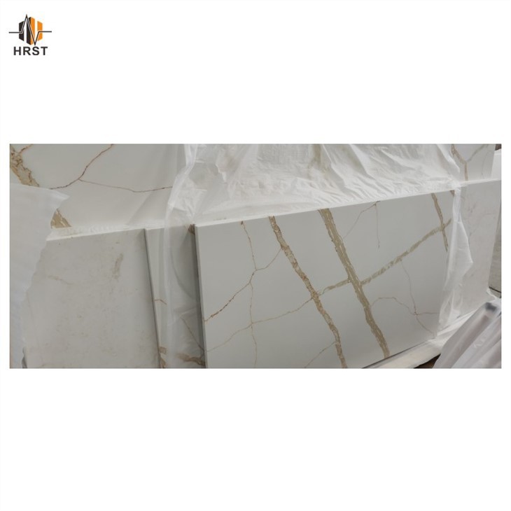 calacatta gold quartz countertop and backsplash