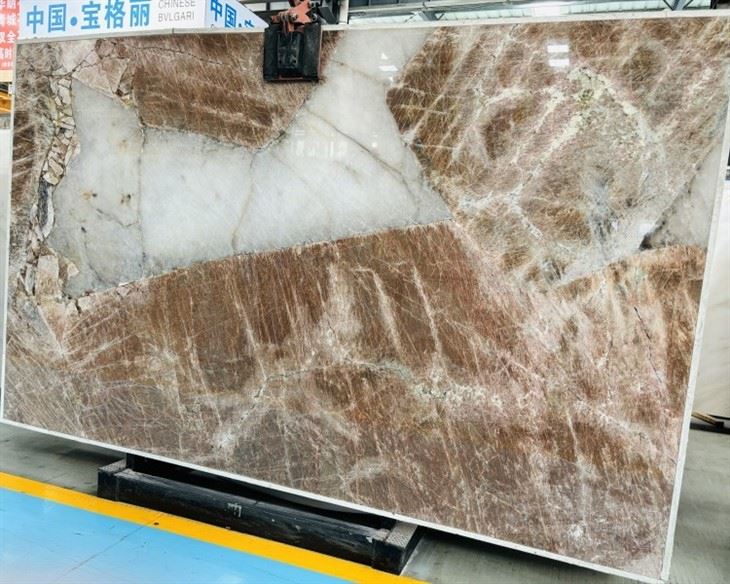 Brown Crystal Quartzite Slab Brown Crystal Quartzite Slab